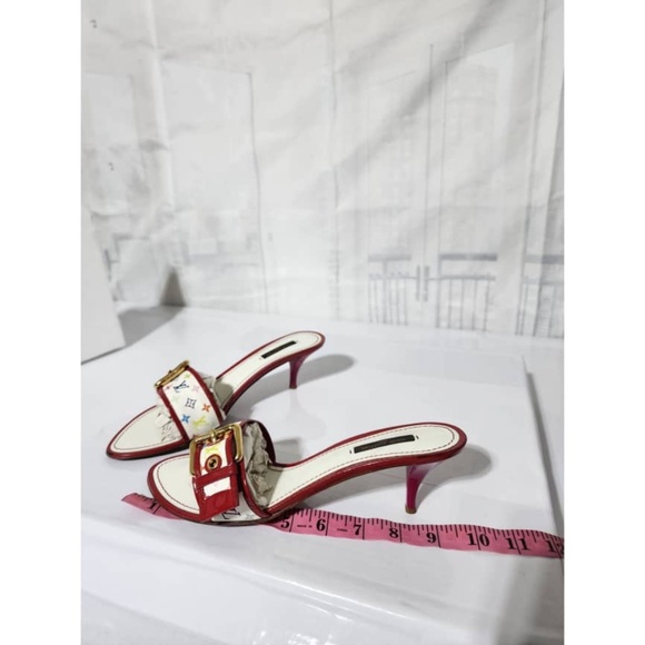 Authentic LOUIS VUITTON Monogram Canvas Slides White/Multicolored Size 39.5 - Picture 12 of 14